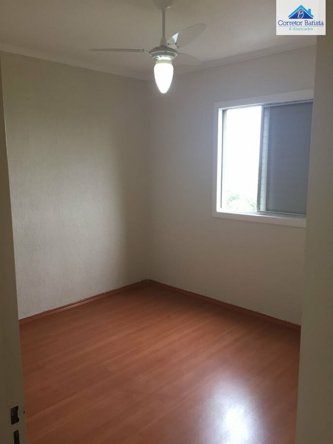 Apartamento à venda com 2 quartos, 64m² - Foto 3