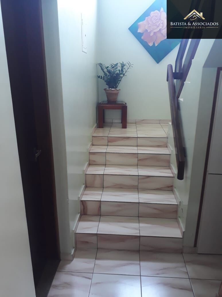 Sobrado, 4 quartos, 280 m² - Foto 4