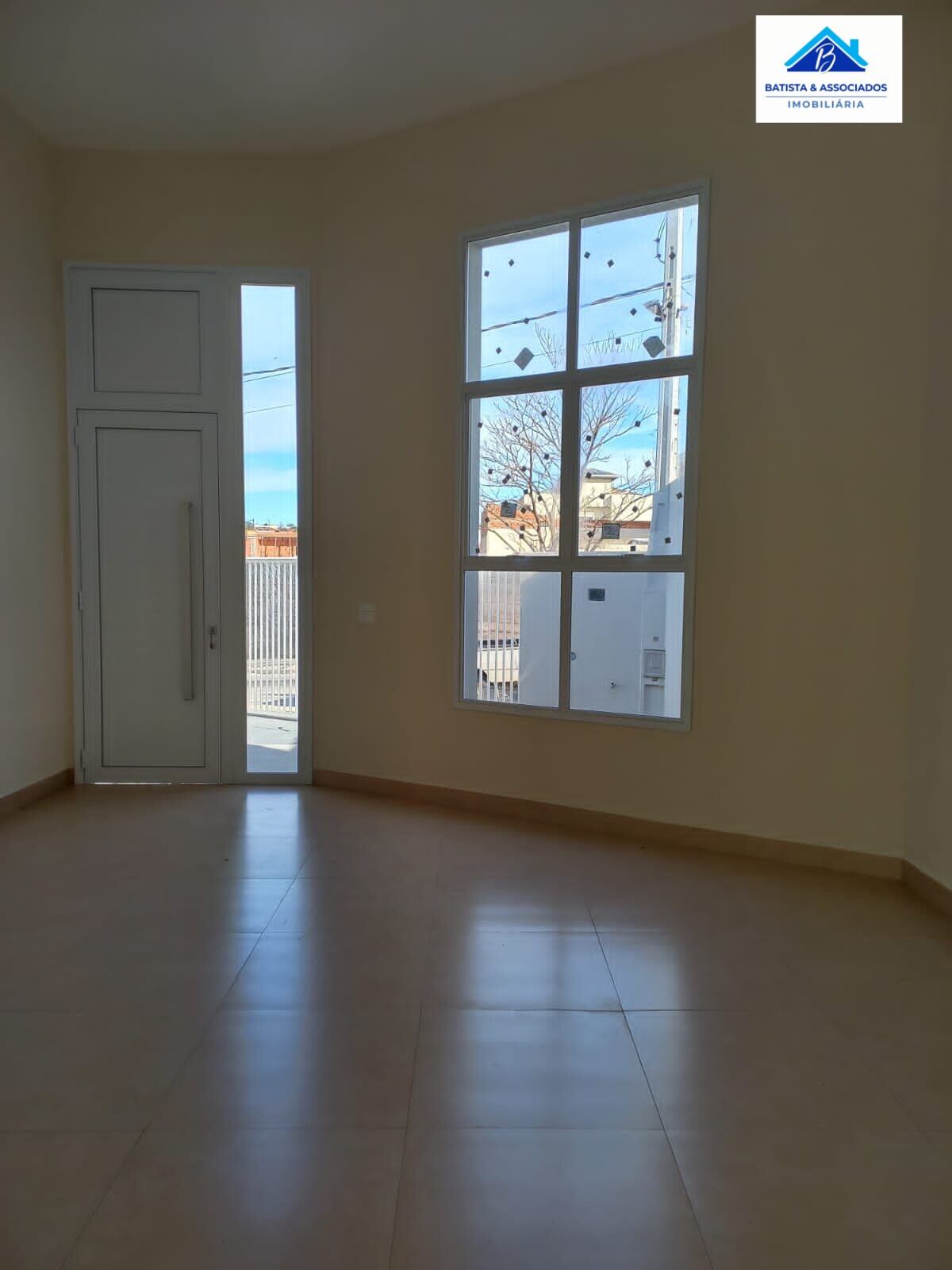 Casa à venda com 3 quartos, 126m² - Foto 9