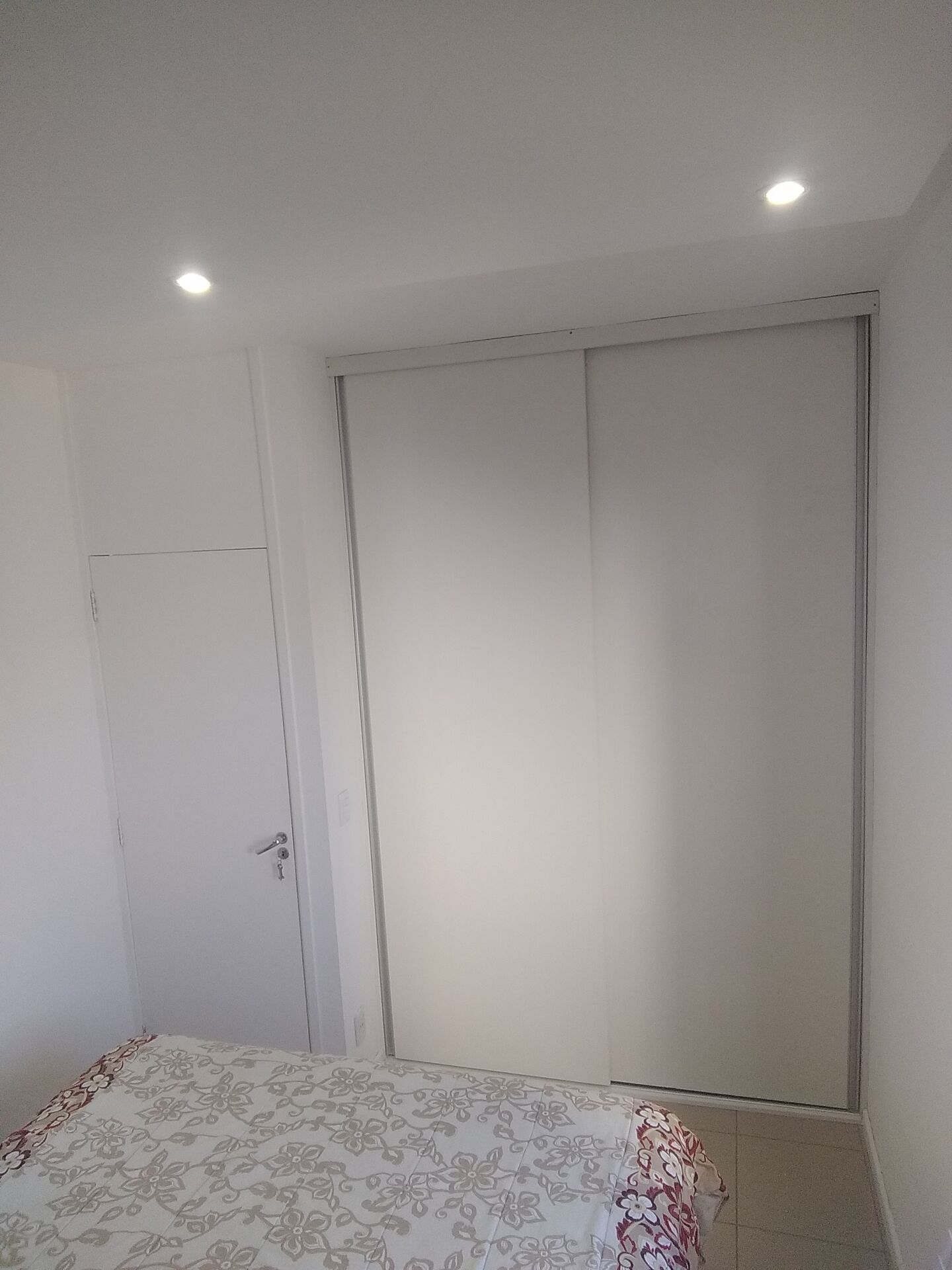 Apartamento à venda com 2 quartos, 57m² - Foto 12