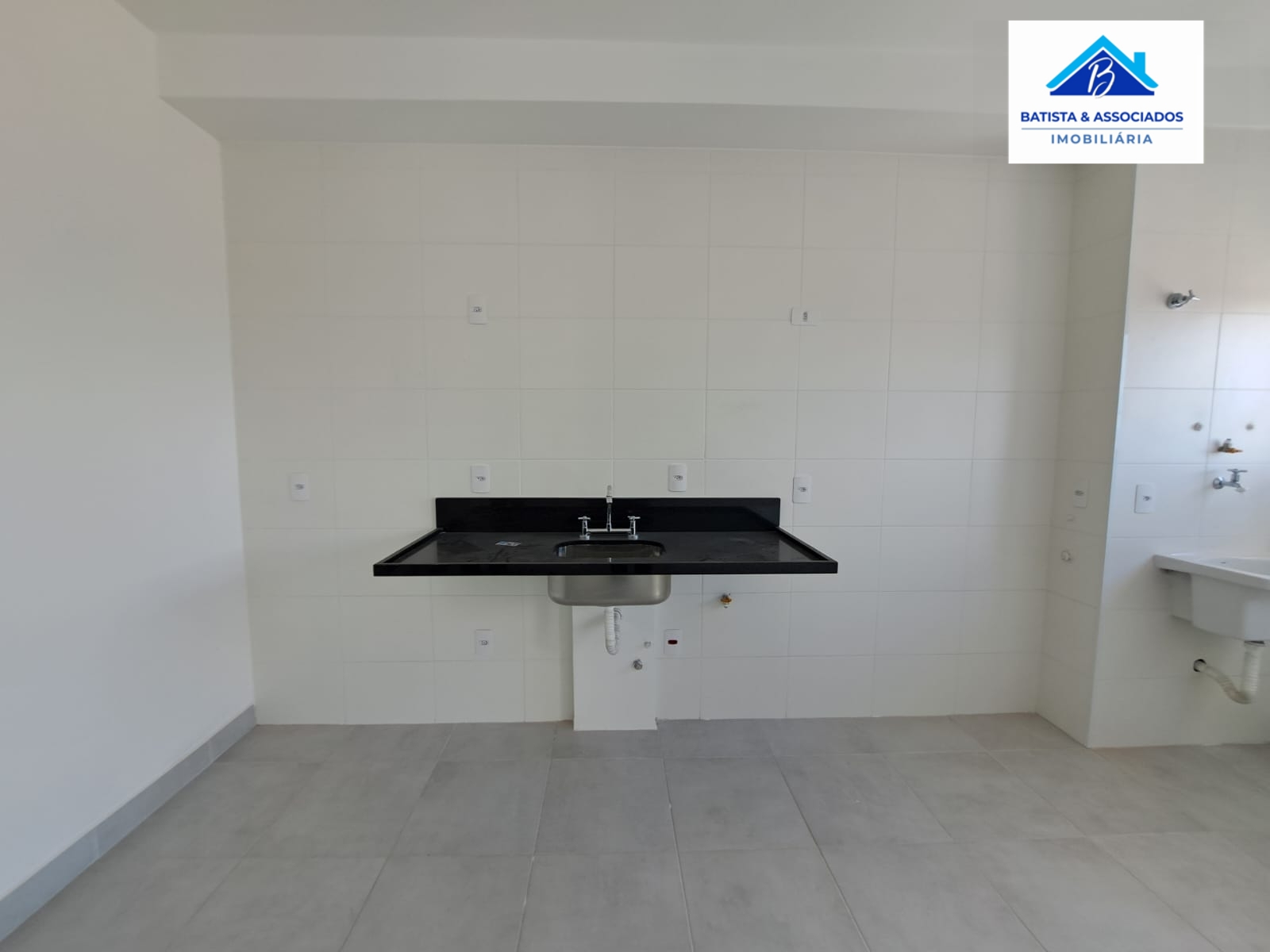 Apartamento à venda com 1 quarto, 60m² - Foto 3