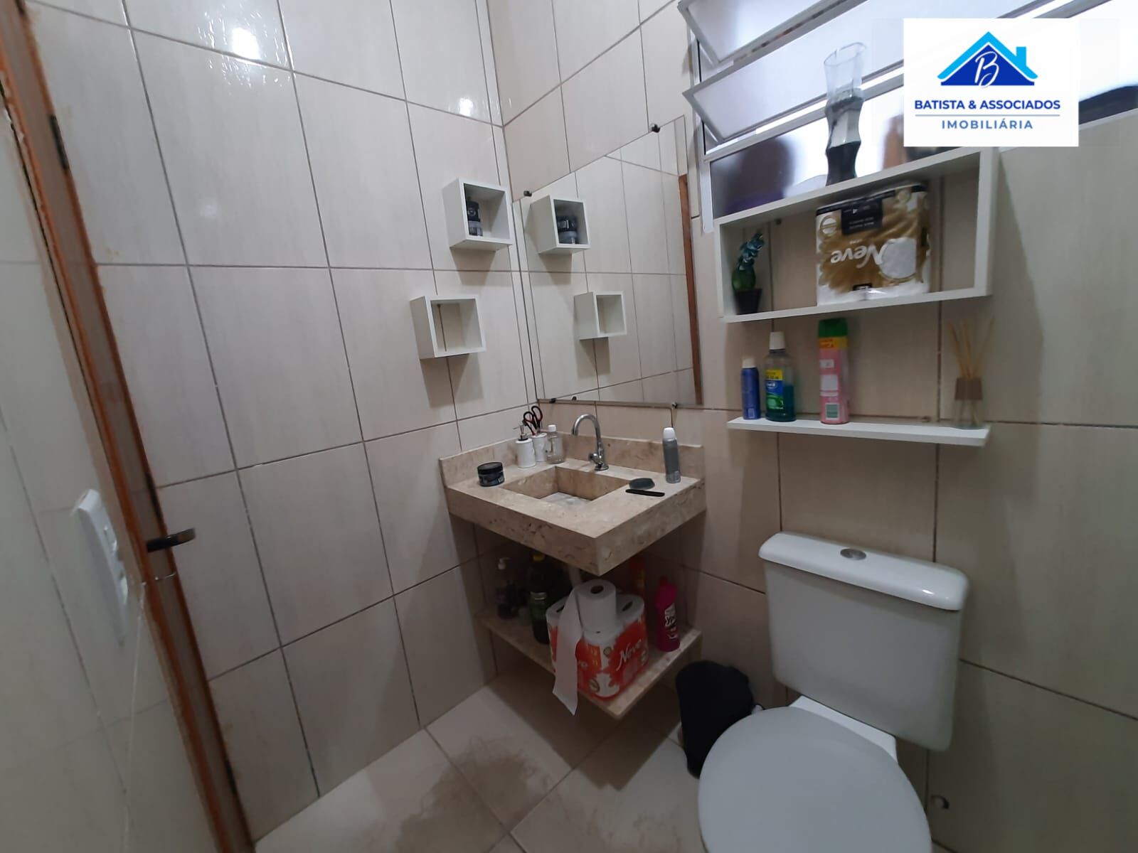 Casa à venda com 3 quartos, 82m² - Foto 12