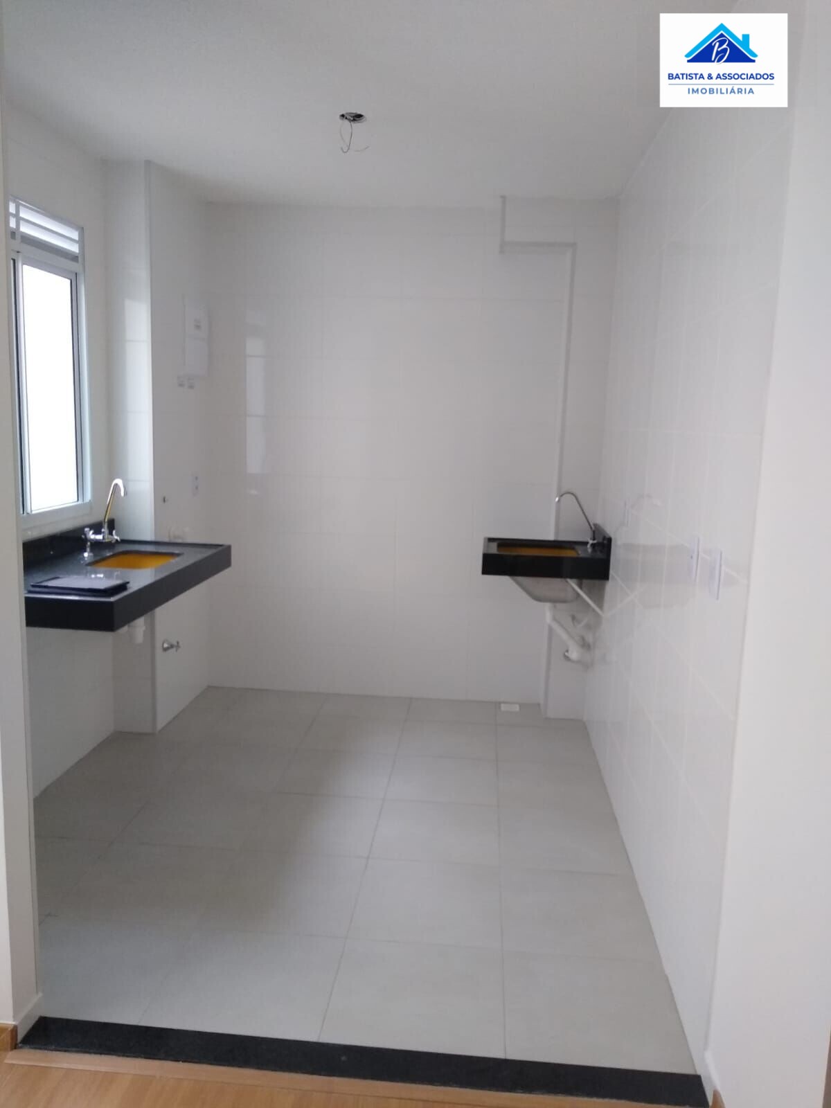 Apartamento à venda com 2 quartos, 45m² - Foto 3