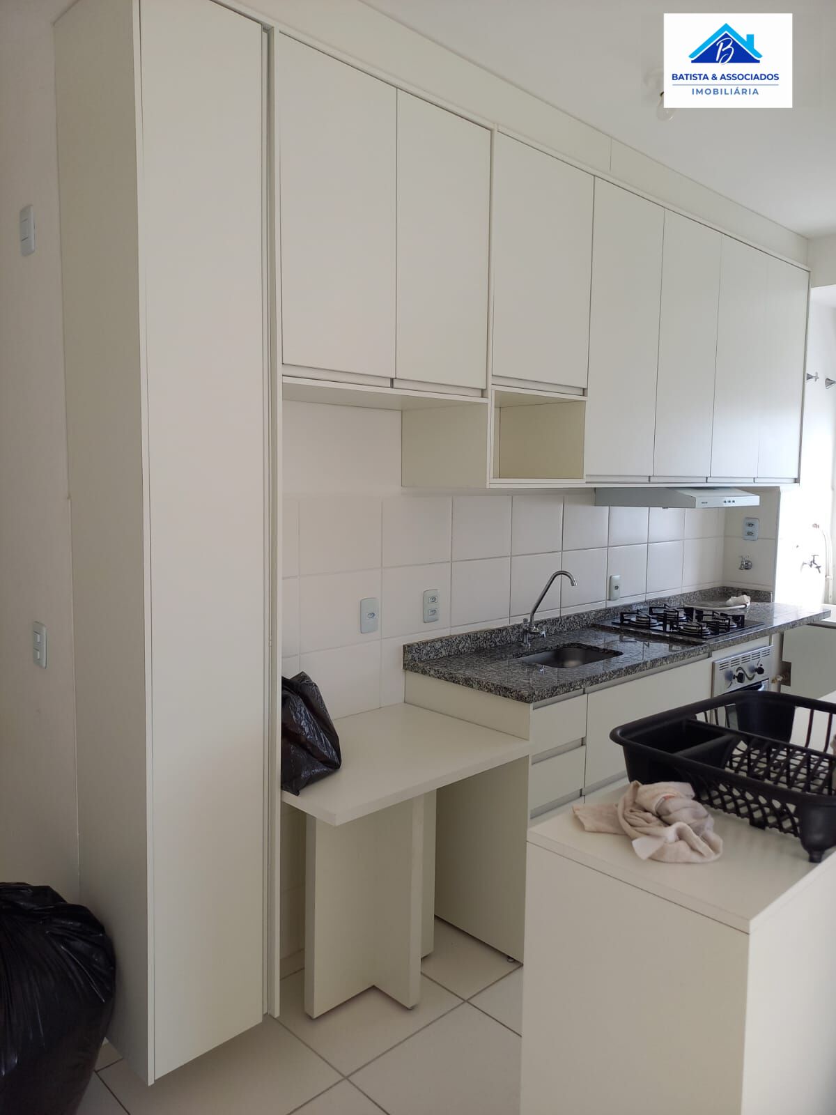 Apartamento à venda com 2 quartos, 42m² - Foto 4