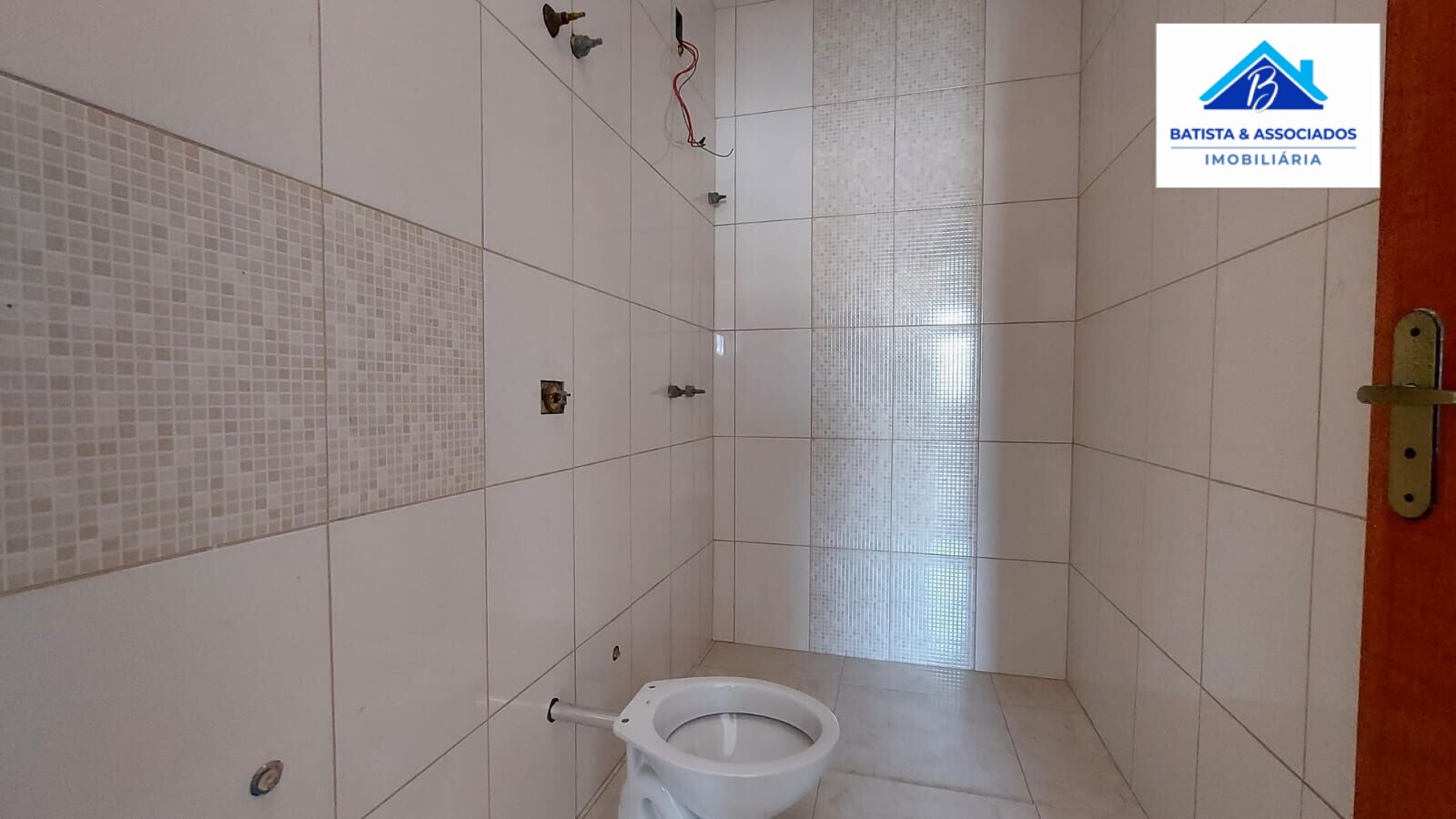 Casa à venda com 3 quartos, 132m² - Foto 8