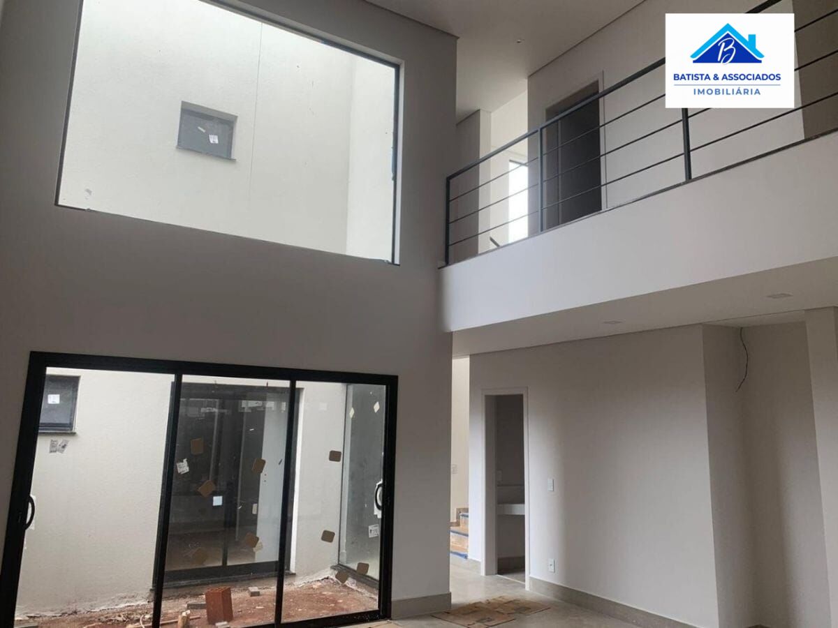 Casa à venda com 4 quartos, 231m² - Foto 5