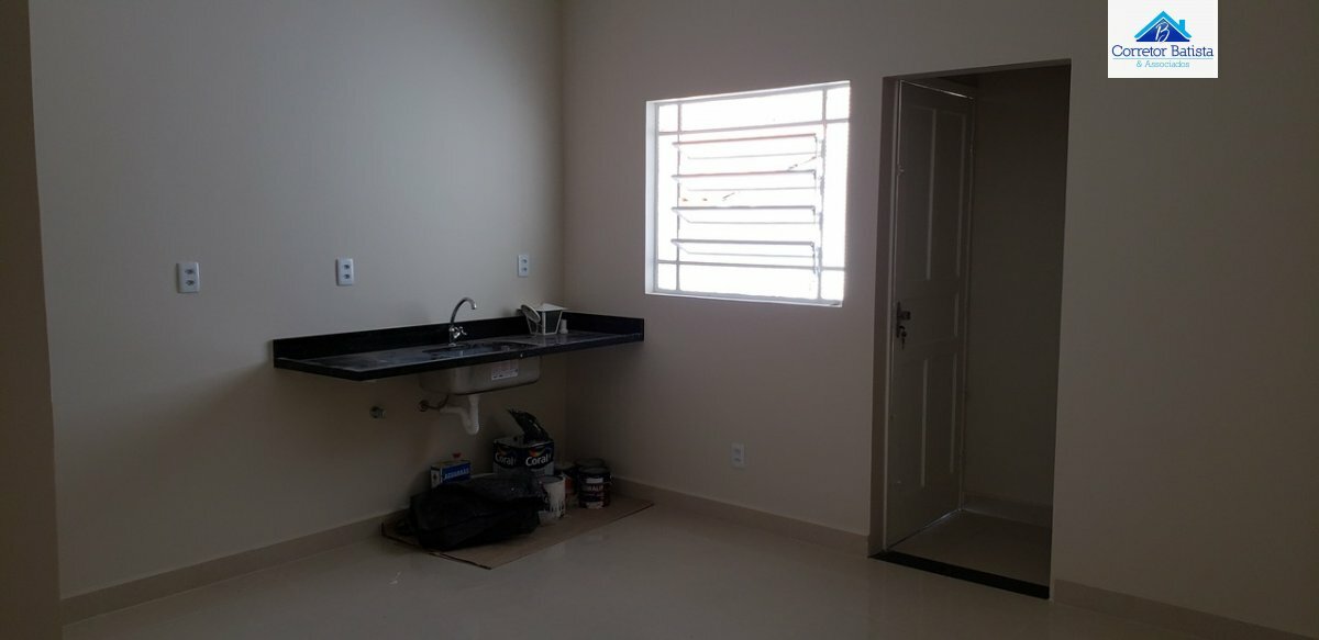 Casa à venda com 3 quartos, 241m² - Foto 6