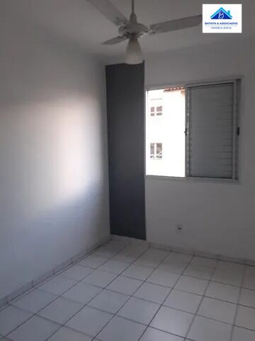 Apartamento à venda com 2 quartos, 45m² - Foto 13