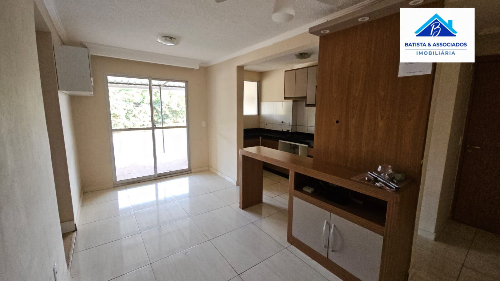 Apartamento à venda com 2 quartos, 45m² - Foto 1