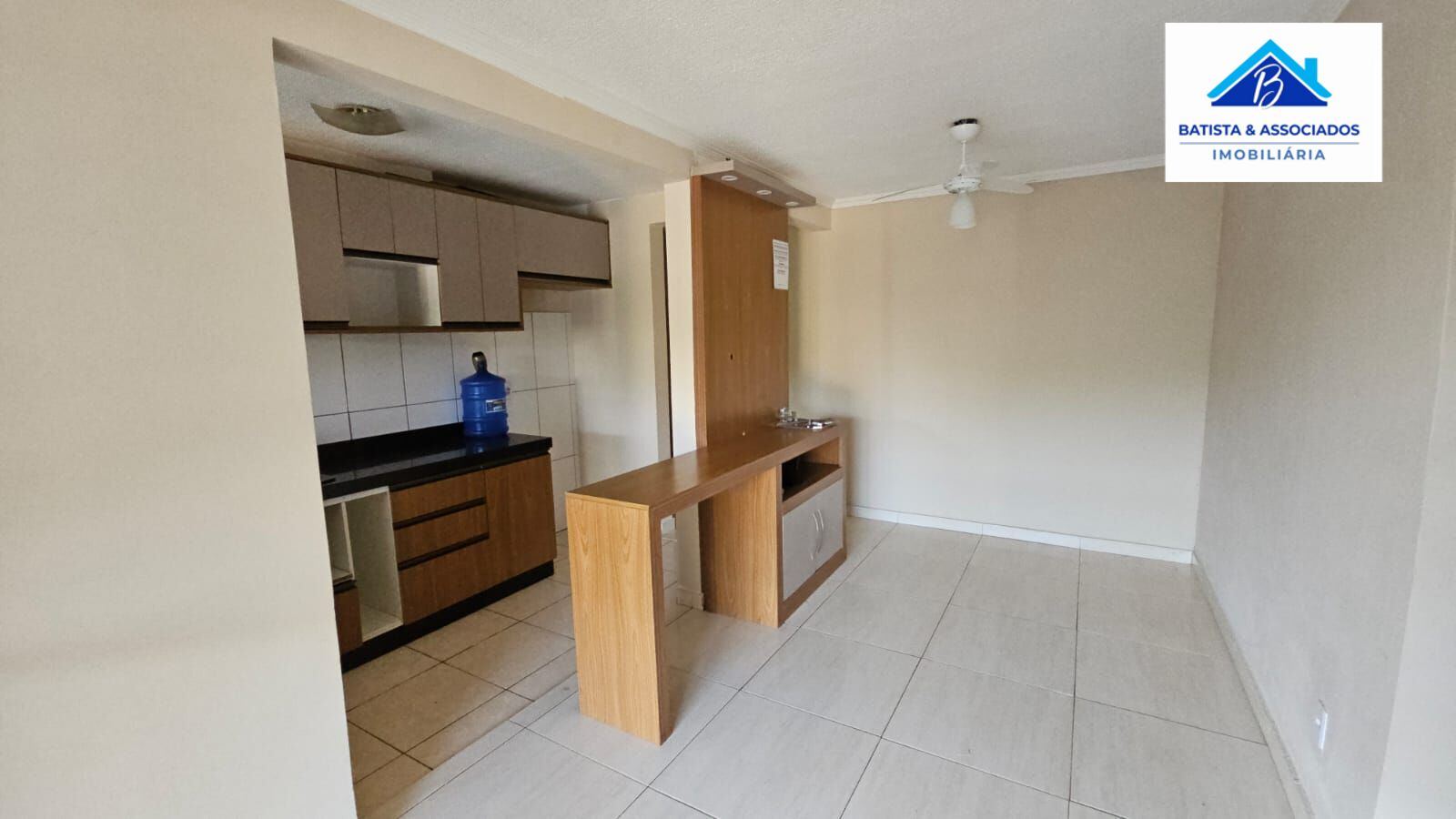 Apartamento à venda com 2 quartos, 45m² - Foto 3