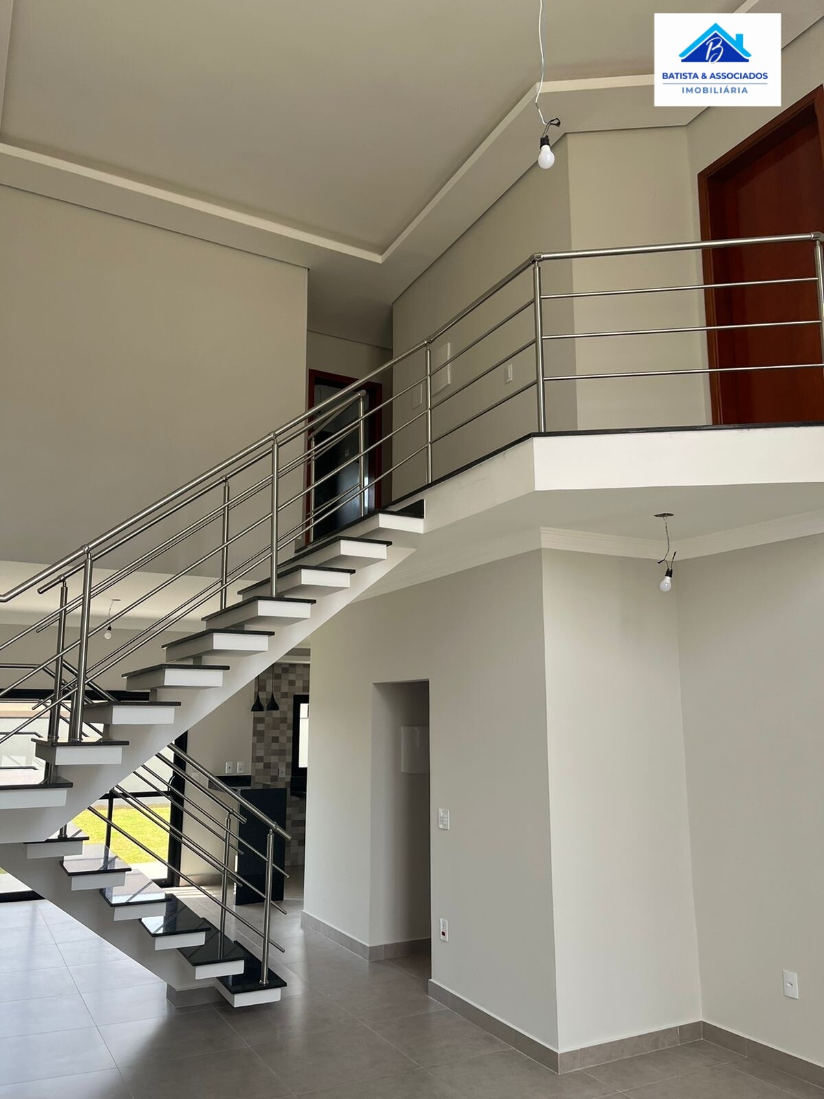 Casa de Condomínio à venda com 3 quartos, 165m² - Foto 3