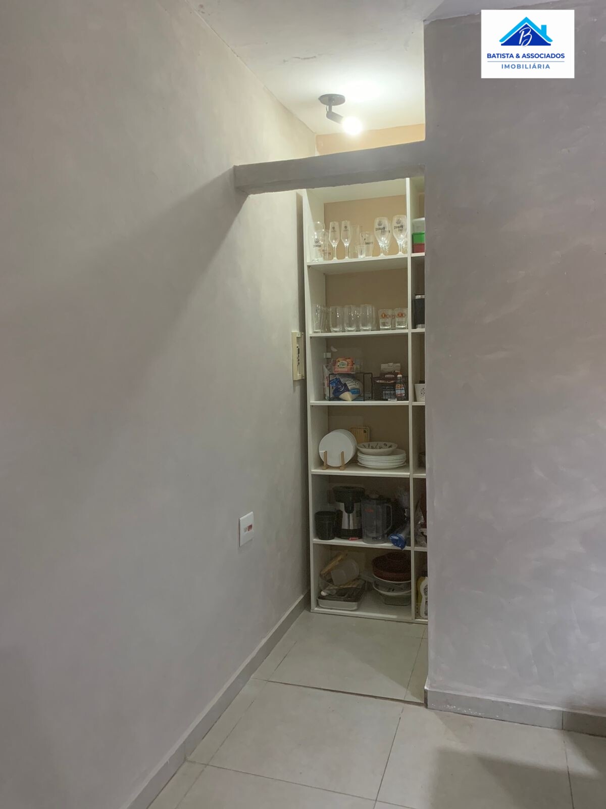 Casa à venda com 2 quartos, 100m² - Foto 11