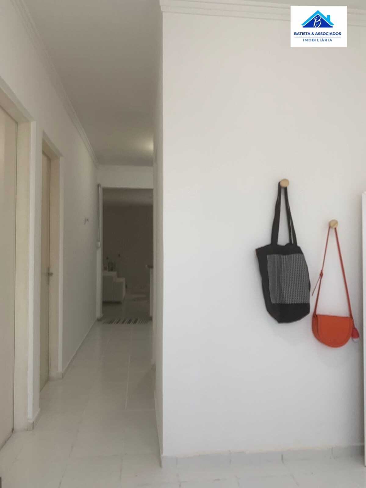 Casa à venda com 2 quartos, 100m² - Foto 5