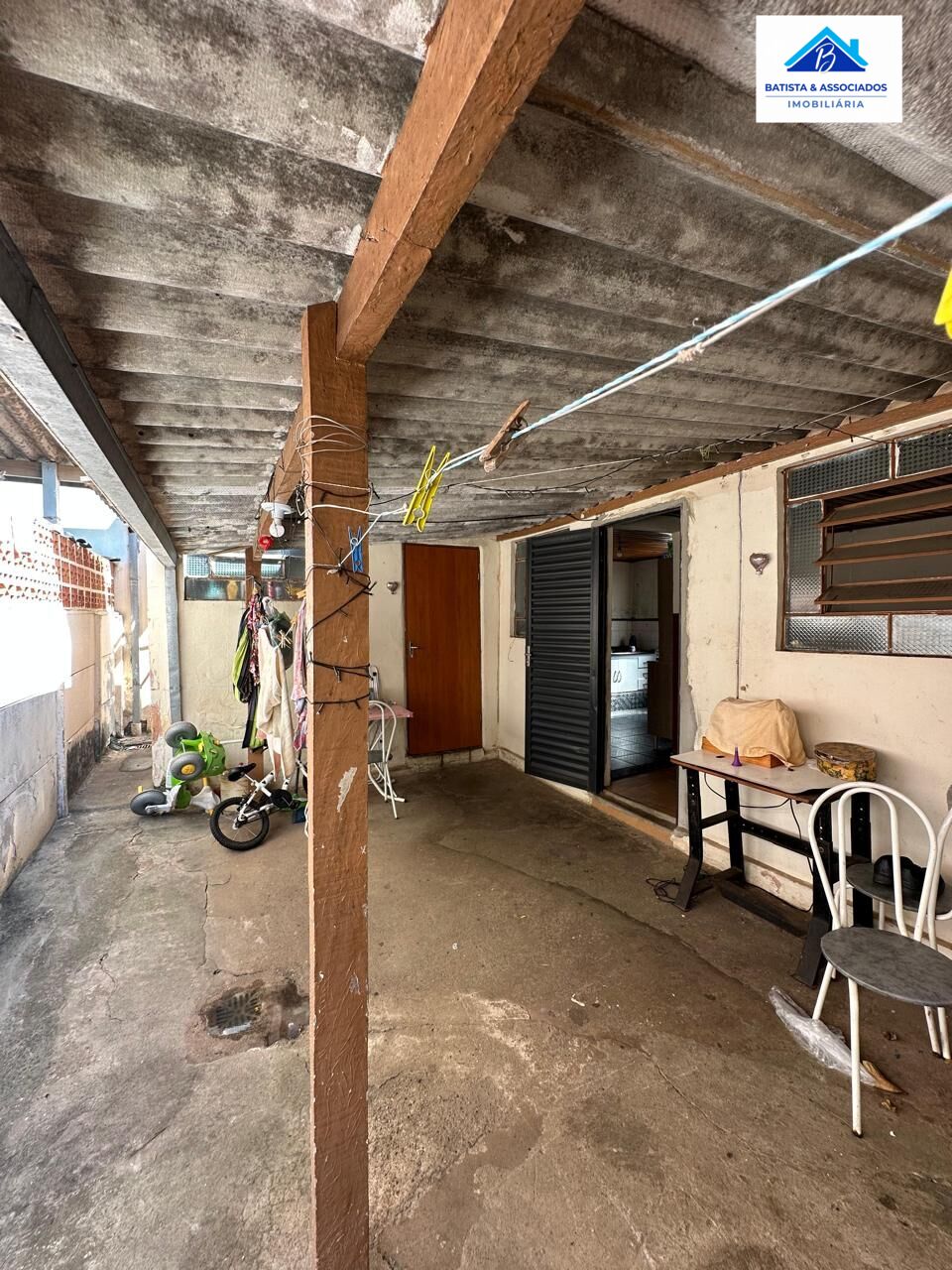 Casa à venda com 2 quartos, 250m² - Foto 18