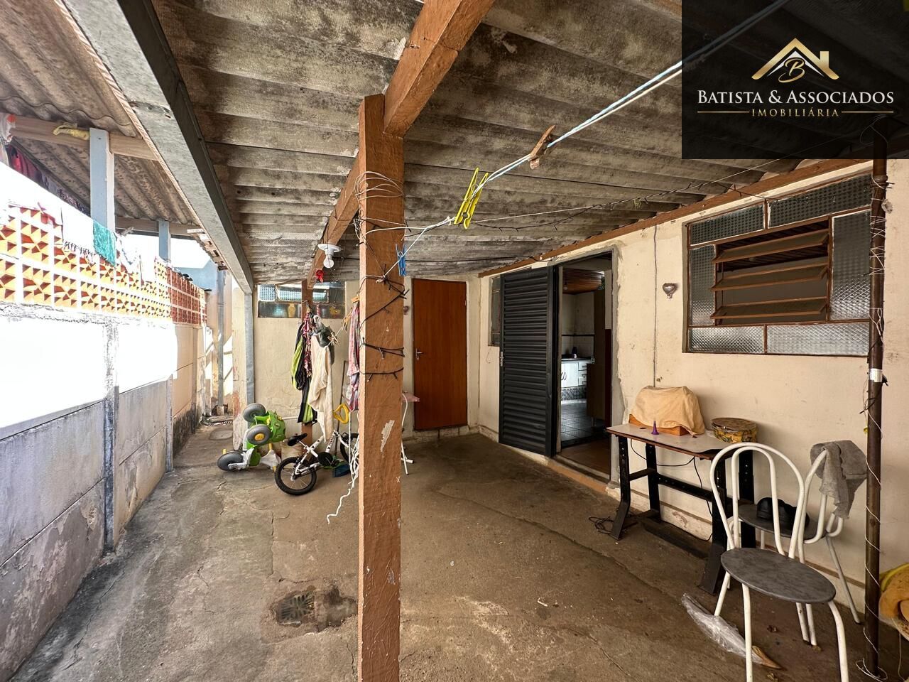 Casa, 2 quartos, 250 m² - Foto 17