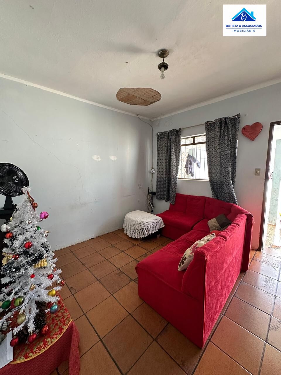 Casa à venda com 2 quartos, 250m² - Foto 3