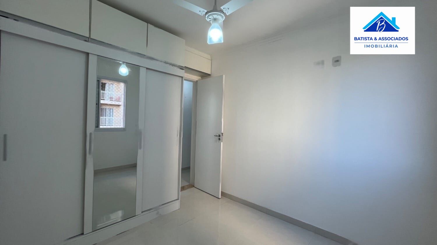 Apartamento à venda com 2 quartos, 49m² - Foto 17