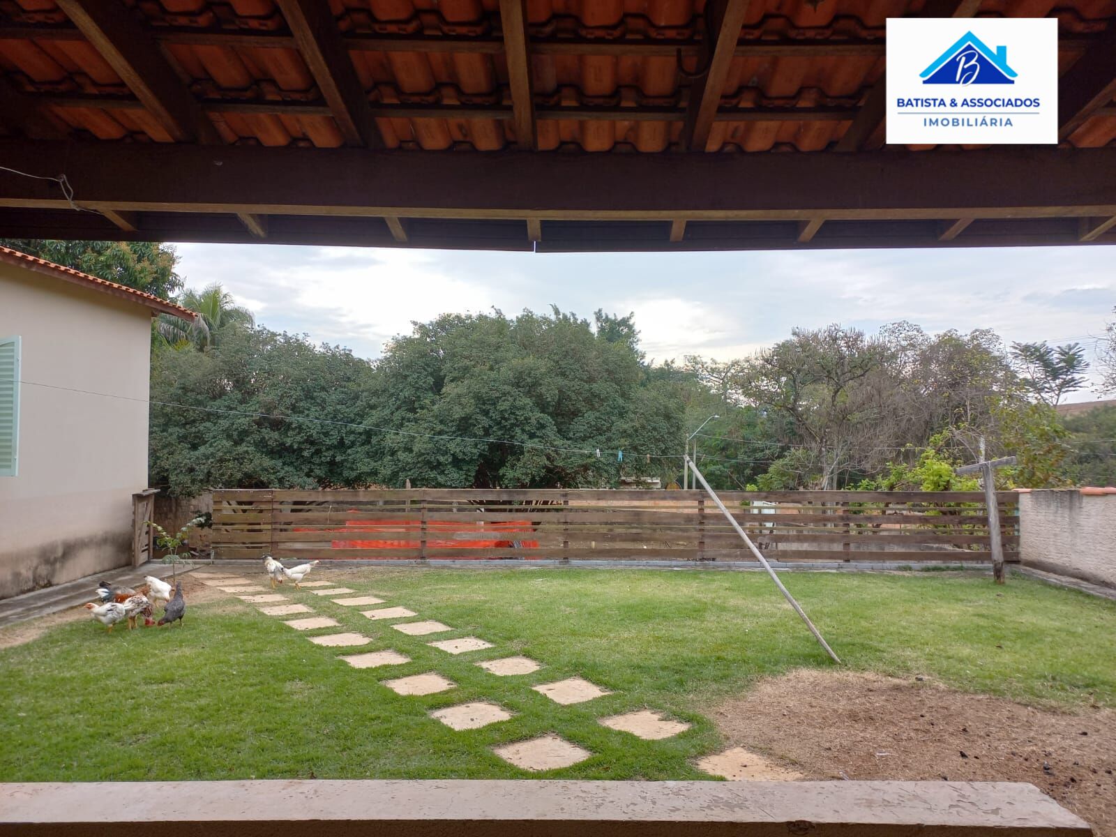 Chácara à venda com 3 quartos, 1000m² - Foto 4