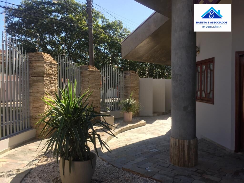 Casa à venda com 4 quartos, 380m² - Foto 6