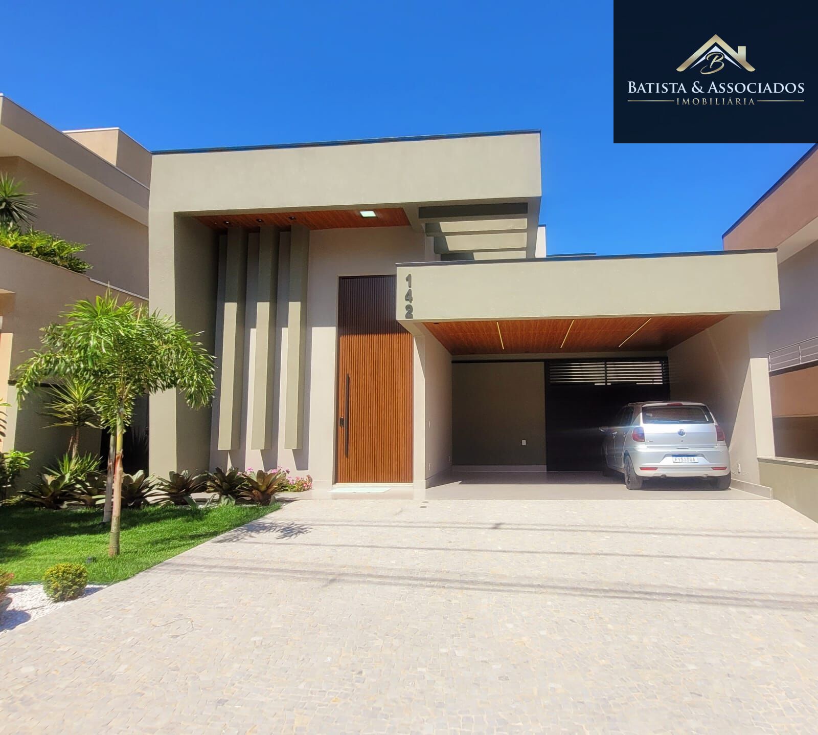 Casa, 4 quartos, 236 m² - Foto 2