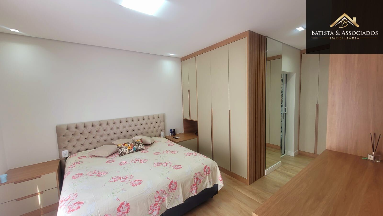 Casa, 4 quartos, 236 m² - Foto 30