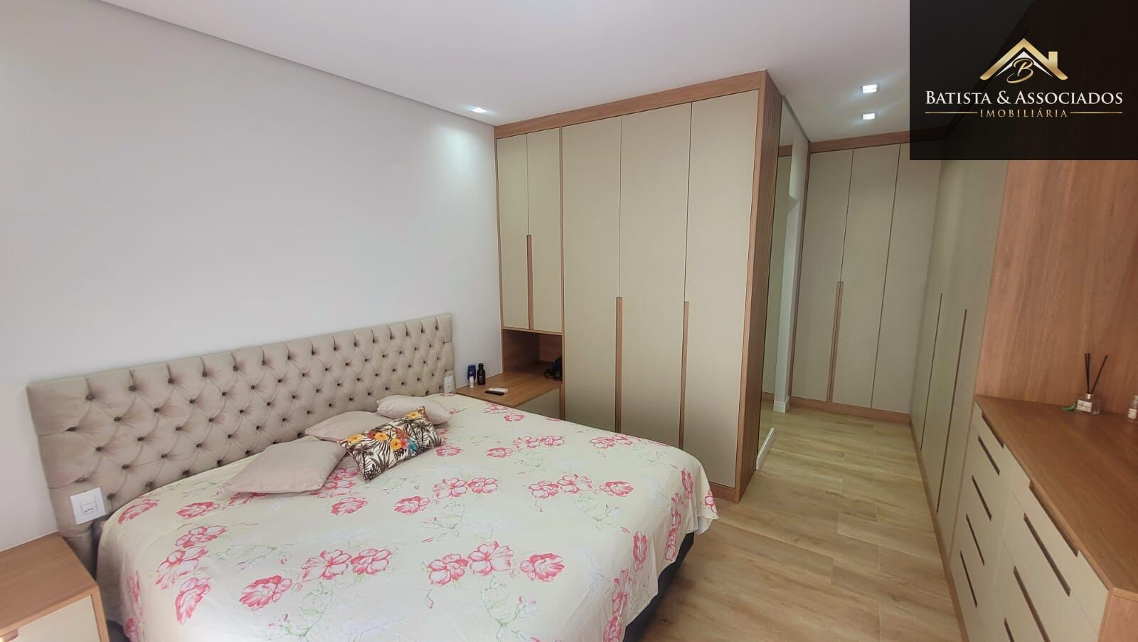 Casa, 4 quartos, 236 m² - Foto 29