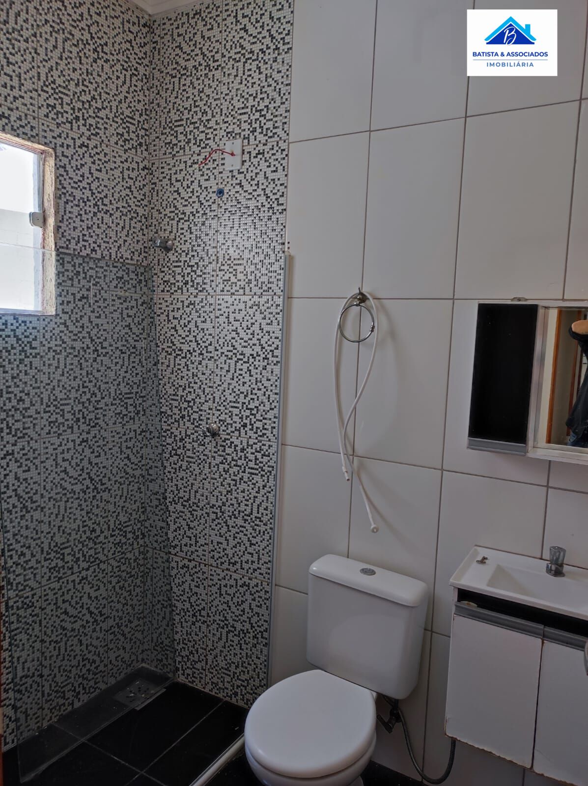 Casa à venda com 2 quartos, 70m² - Foto 15