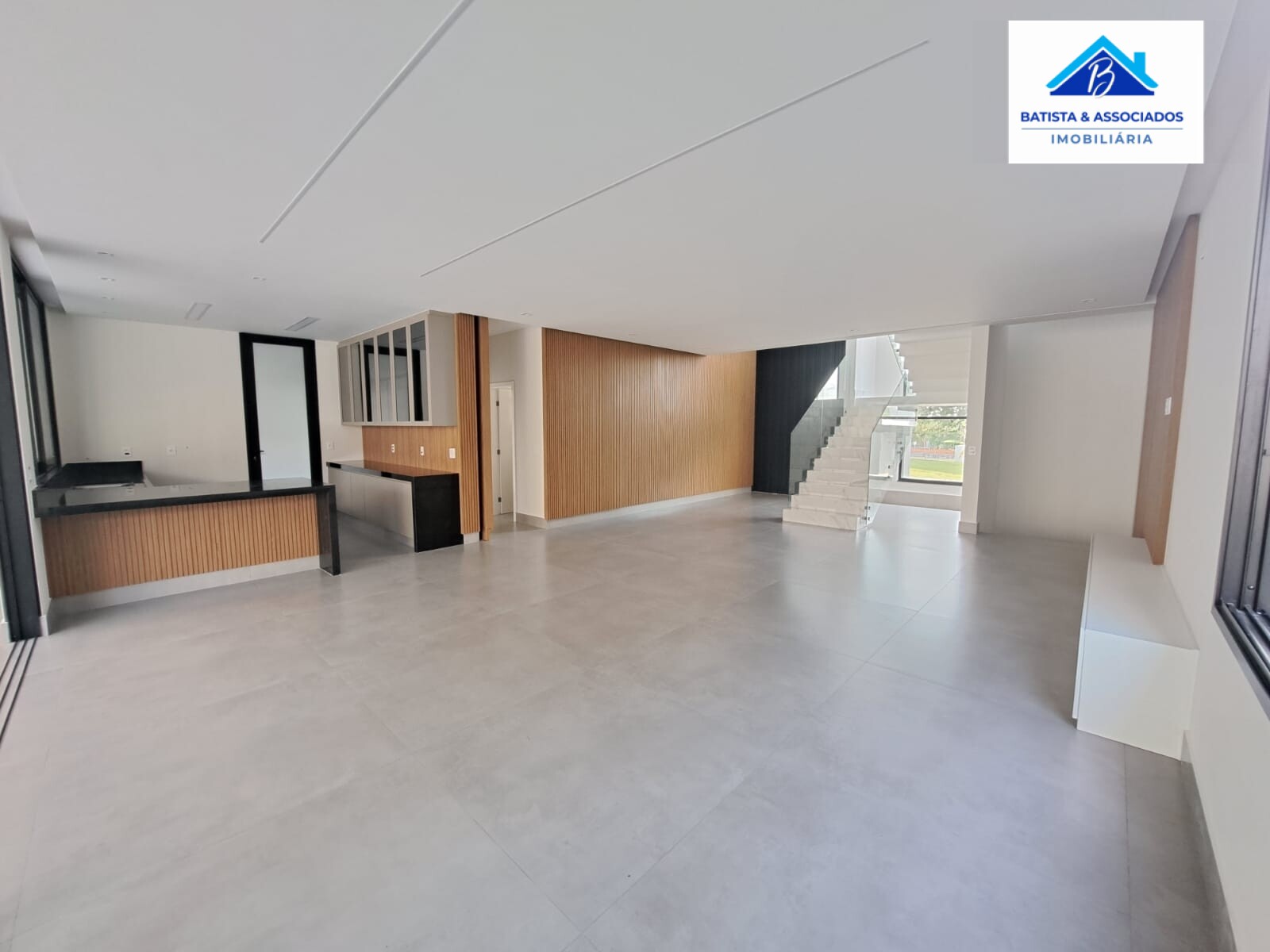 Casa à venda com 4 quartos, 398m² - Foto 5