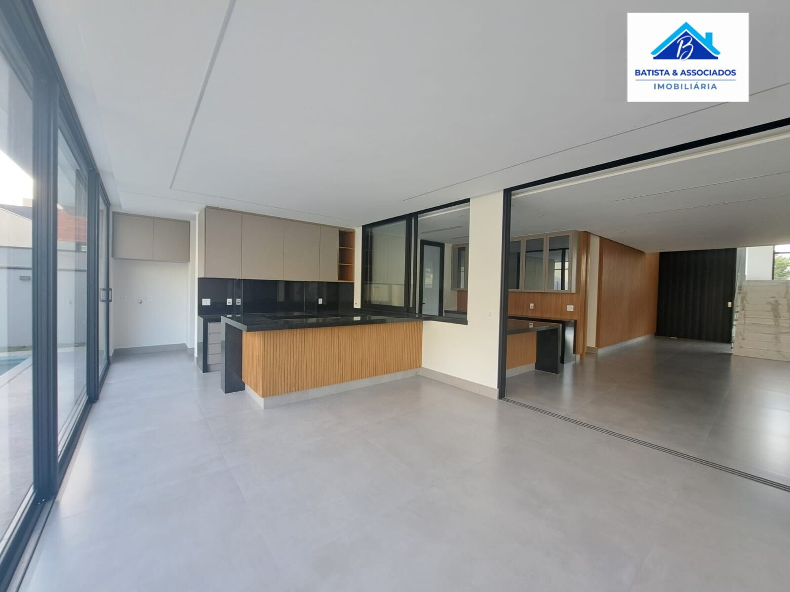 Casa à venda com 4 quartos, 398m² - Foto 6