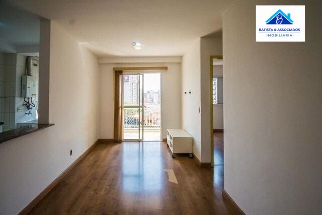 Apartamento à venda com 2 quartos, 50m² - Foto 3