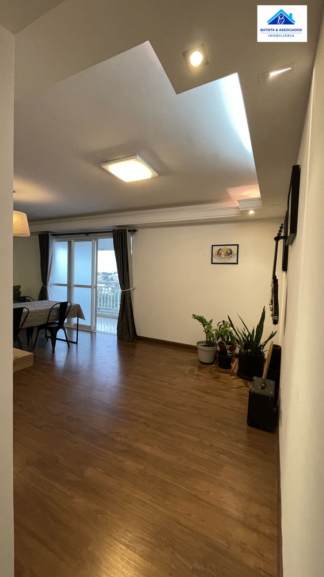 Apartamento à venda com 3 quartos, 111m² - Foto 3