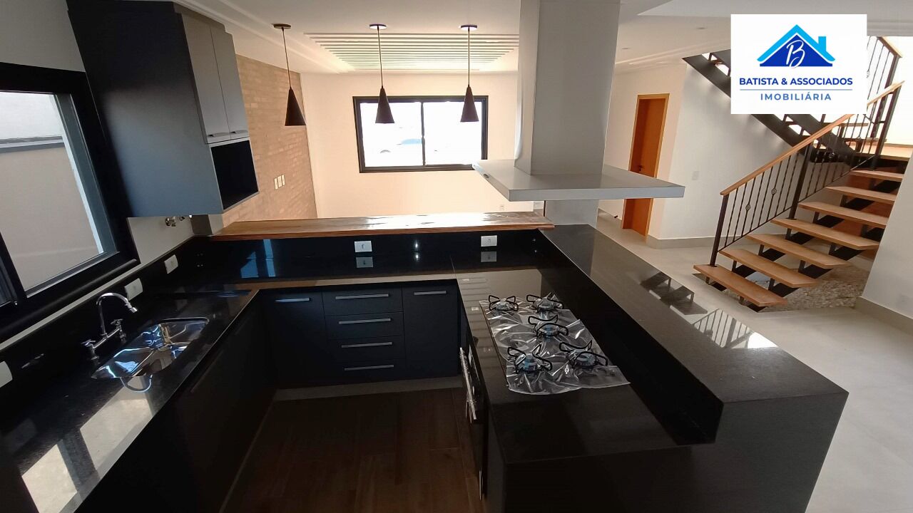 Casa de Condomínio à venda com 3 quartos, 201m² - Foto 3