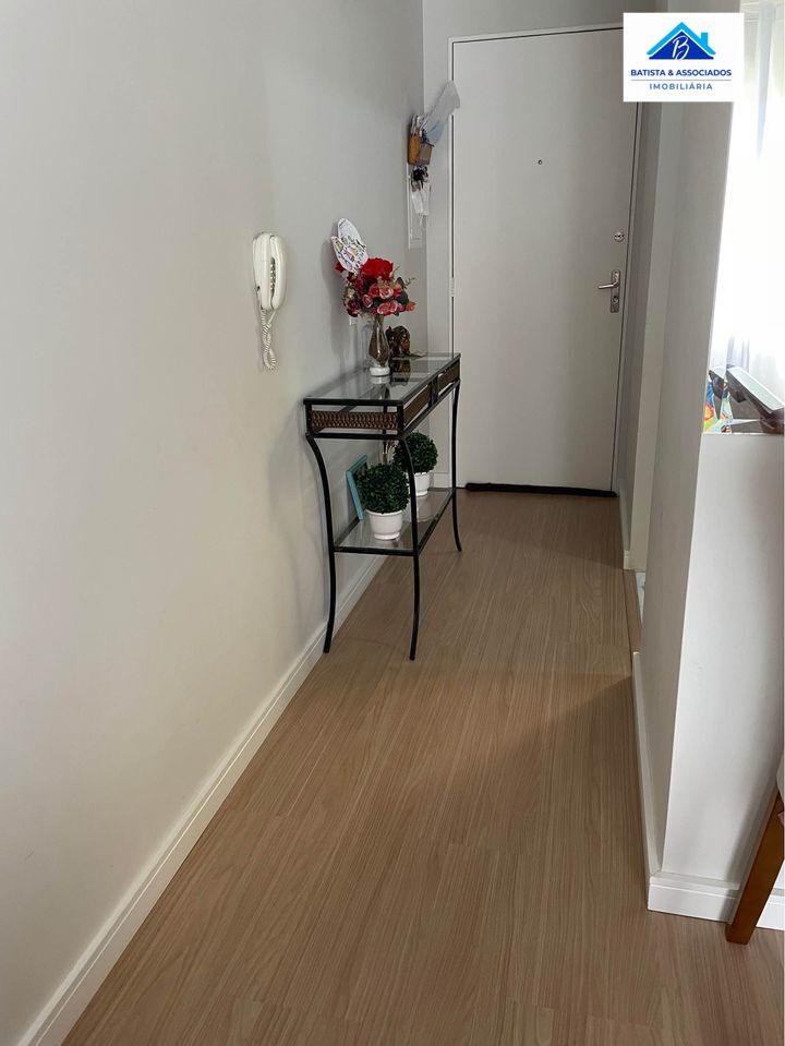 Apartamento à venda com 2 quartos, 64m² - Foto 4