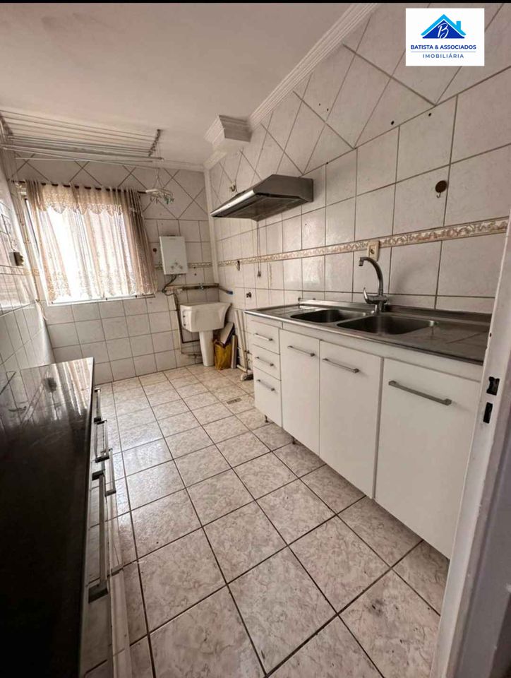 Apartamento à venda com 3 quartos, 80m² - Foto 7