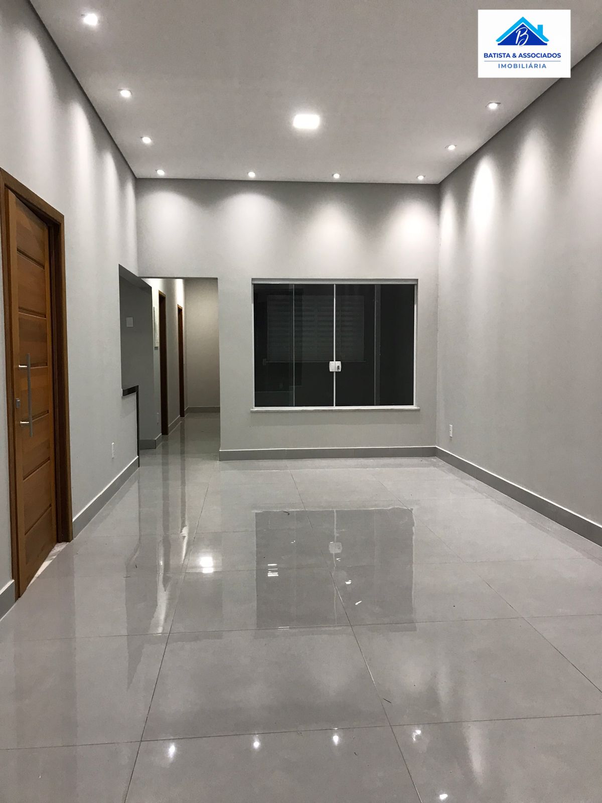 Casa à venda com 3 quartos, 112m² - Foto 4