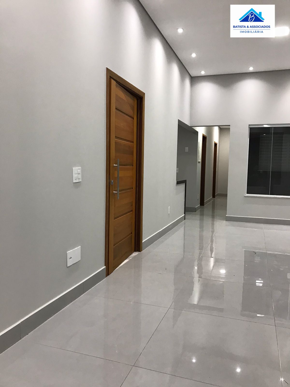 Casa à venda com 3 quartos, 112m² - Foto 9