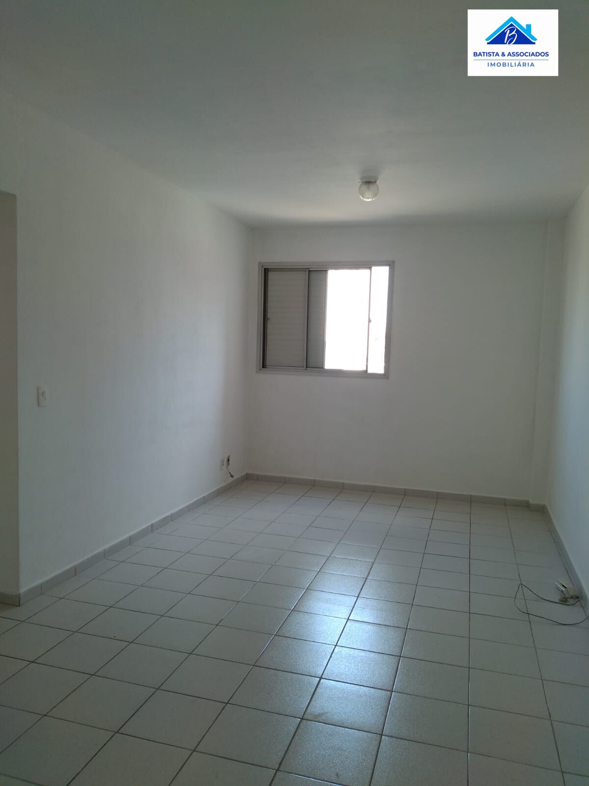 Apartamento à venda com 1 quarto, 44m² - Foto 2