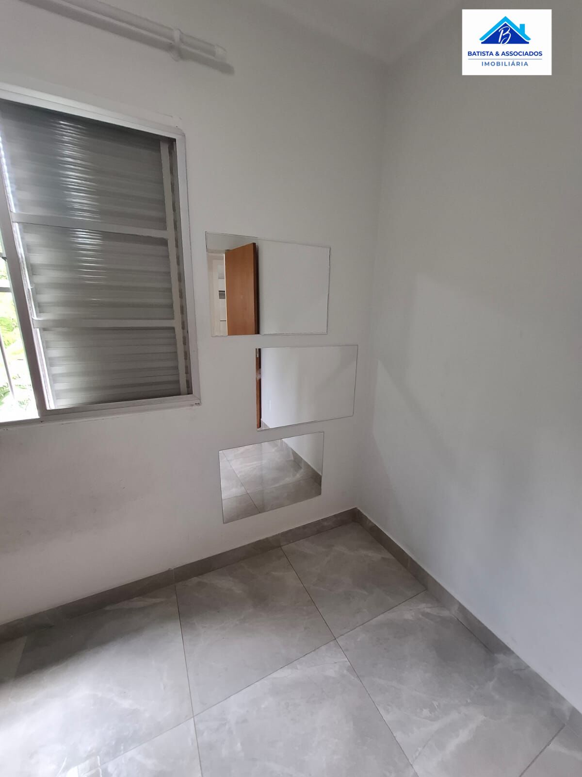 Apartamento à venda com 2 quartos, 48m² - Foto 4