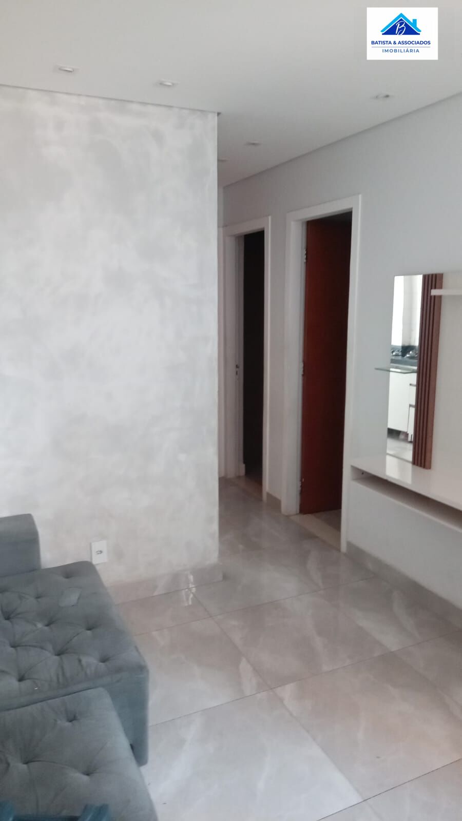 Apartamento à venda com 2 quartos, 48m² - Foto 2