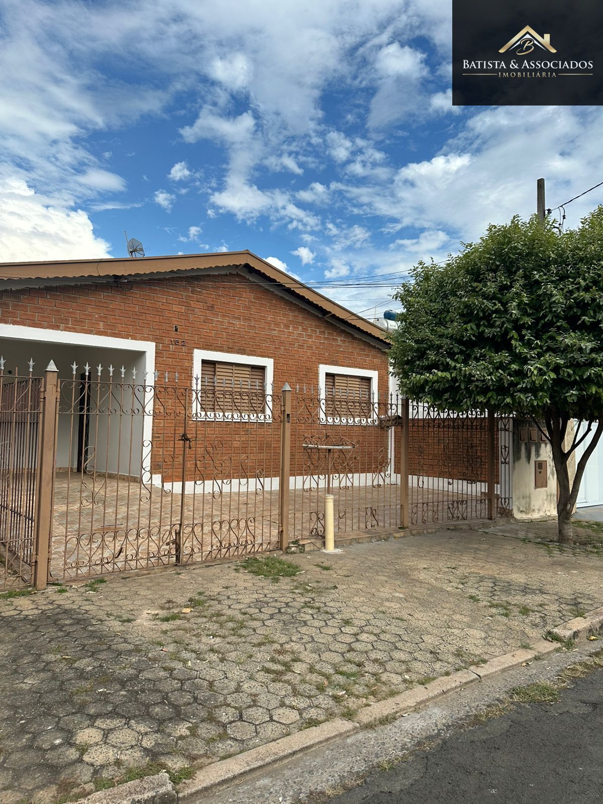 Casa, 3 quartos, 250 m² - Foto 1