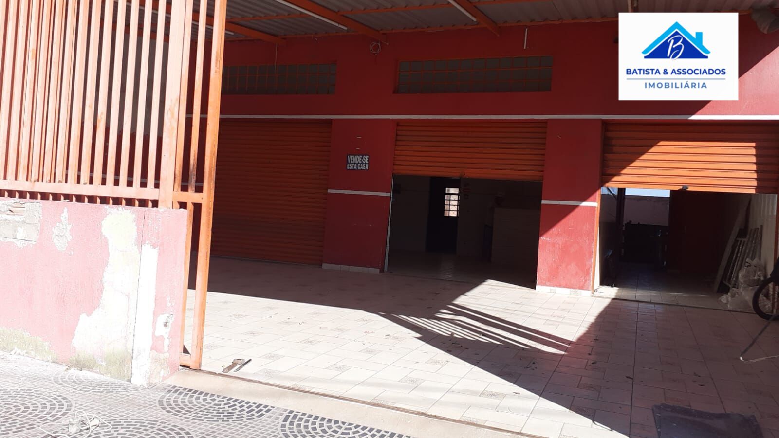 Prédio Inteiro à venda, 110m² - Foto 1