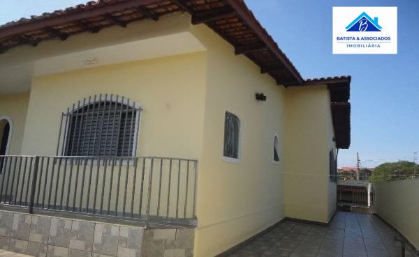 Casa, 3 quartos, 131 m² - Foto 2