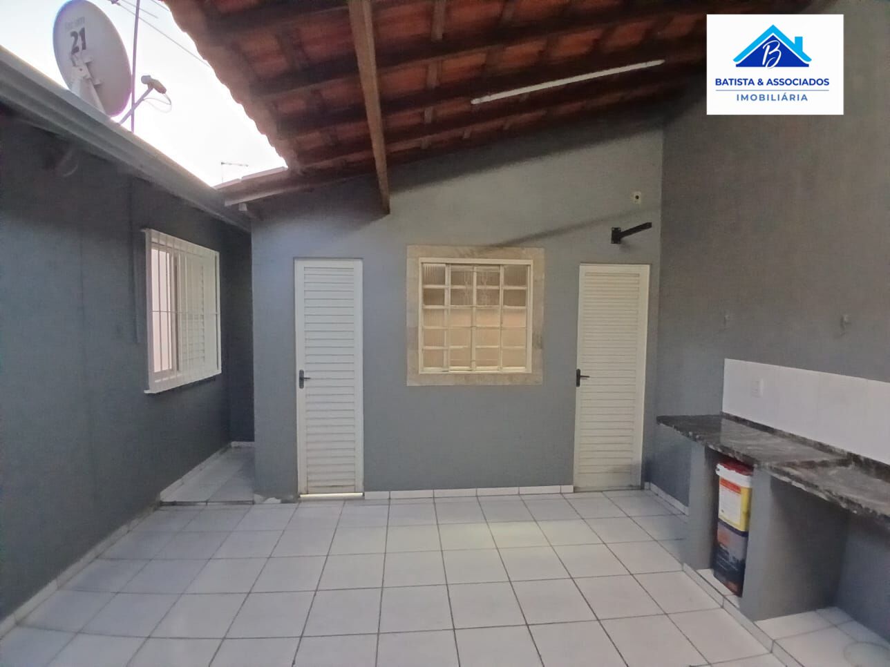 Casa à venda com 2 quartos, 80m² - Foto 19