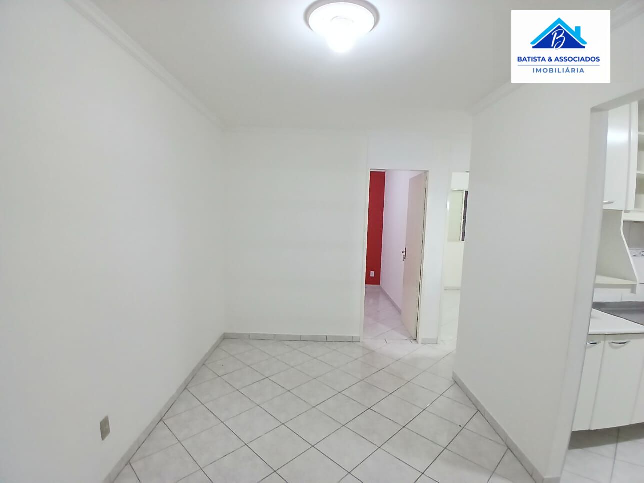 Casa à venda com 2 quartos, 80m² - Foto 5