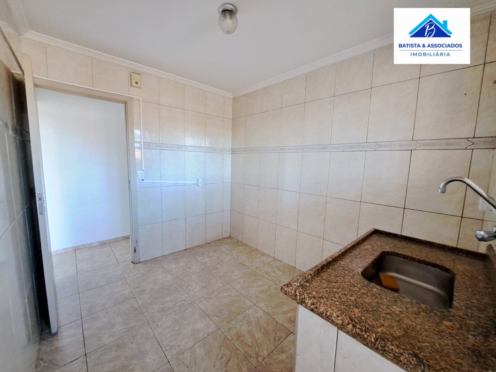 Apartamento à venda com 2 quartos, 62m² - Foto 5