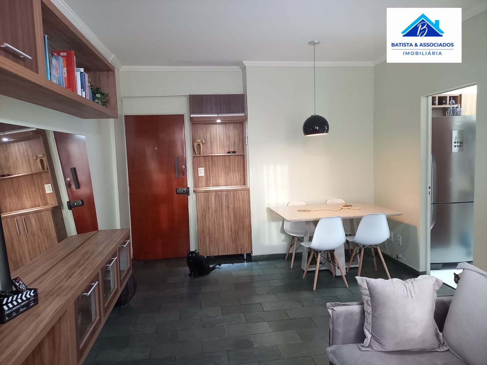 Apartamento à venda com 1 quarto, 56m² - Foto 9