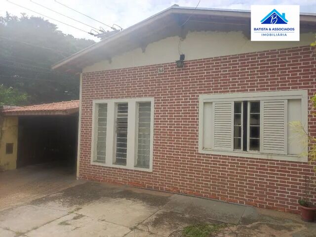 Casa à venda com 4 quartos, 200m² - Foto 2