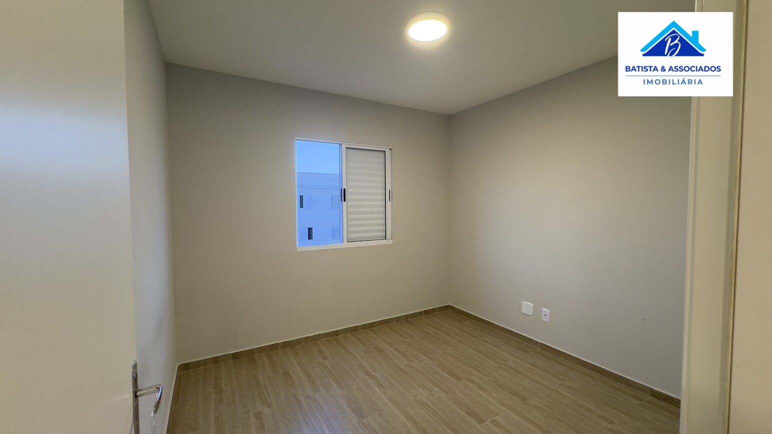 Apartamento à venda com 2 quartos, 60m² - Foto 17