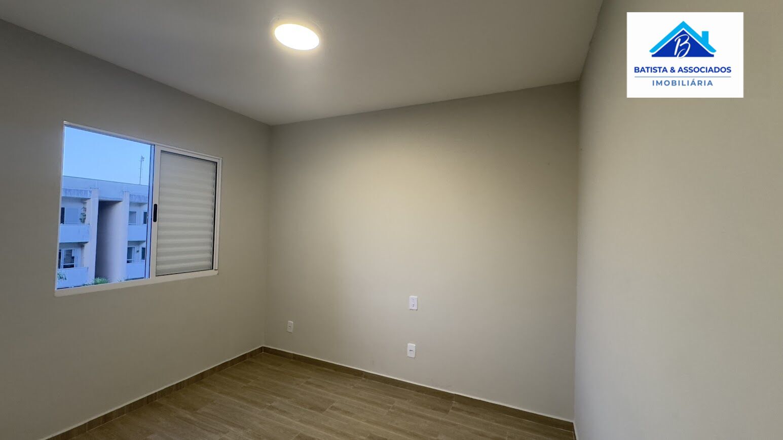 Apartamento à venda com 2 quartos, 60m² - Foto 26