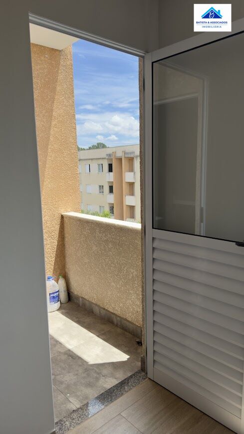 Apartamento à venda com 2 quartos, 60m² - Foto 5